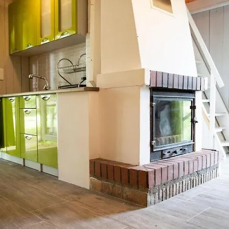 By Kl Pnicko With Pier *