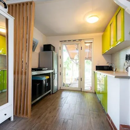 By Kl Pnicko With Pier Klepnica